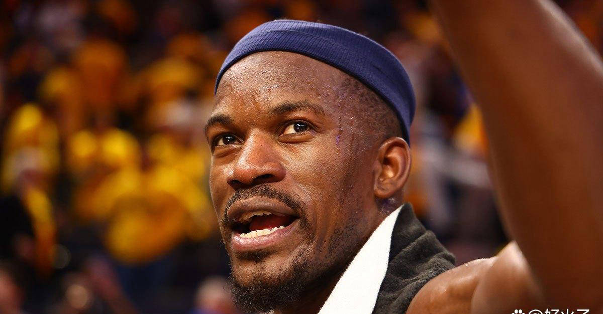 包含从巴特勒连续五场比赛得分超过伤愈复出到集结日勒沃库森调整名单以备CBA季后赛，新疆广汇战术微调的词条